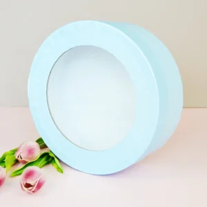 ფერადი გამჭირვალე ყუთი