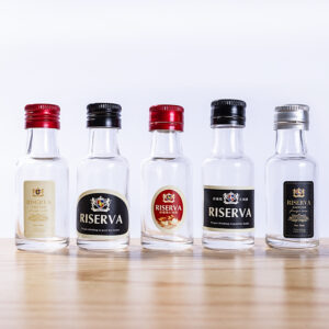 მინის ბოთლი 30მლ. ხრახნიანი თავსახურით